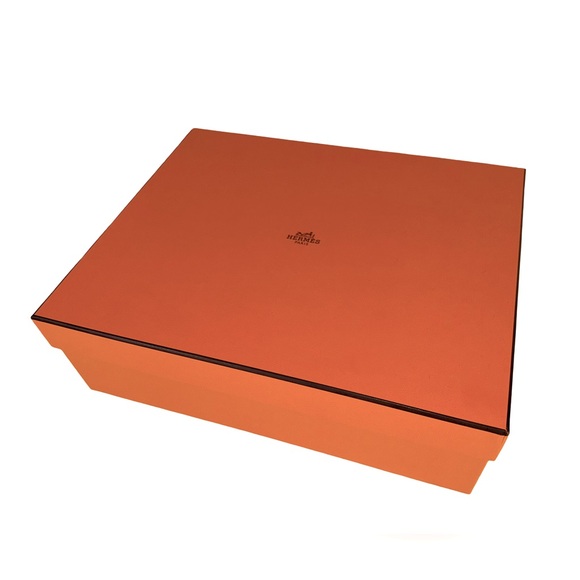 HERMES EXTRA LARGE GIFT BOX - Picture 1 of 4